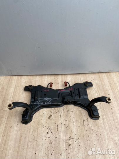 Подрамник передний Ford Focus 2 sida 2005-2008