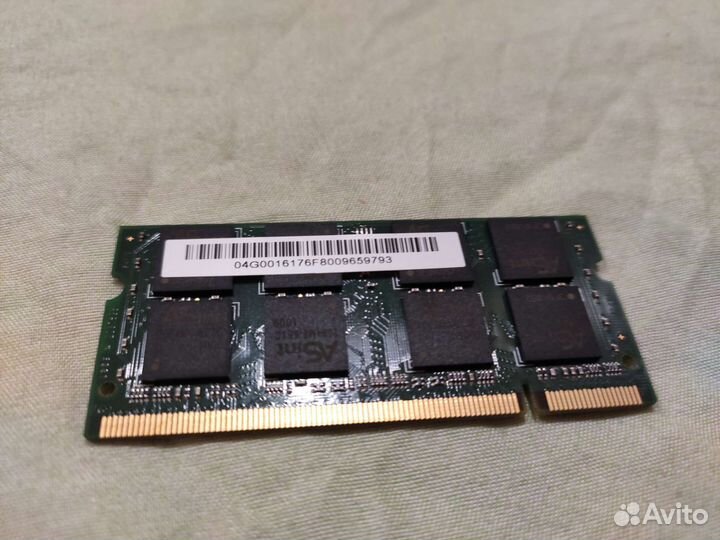 Оперативная память на ноутбук нетбук ddr2 1GB