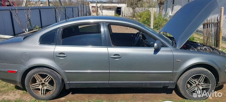 Volkswagen Passat 1.8 AT, 2002, 256 000 км