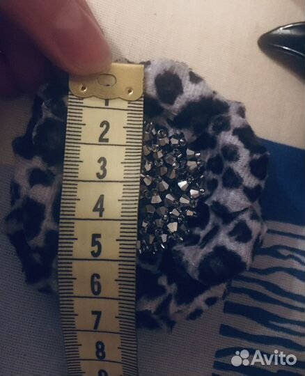 Брошь новая