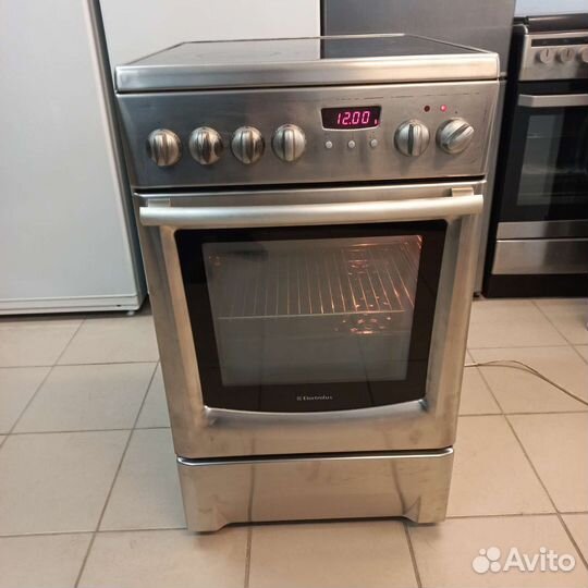 Плита электрическая стеклокерамика. Доставка