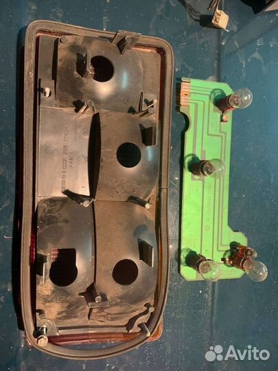 Фонарь задний правый ваз 2105