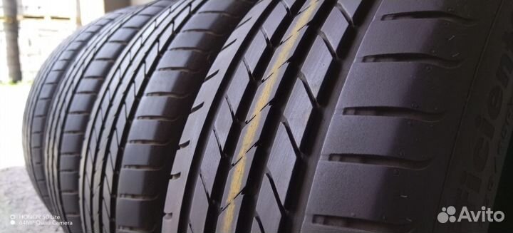 Goodyear EfficientGrip 235/45 R19