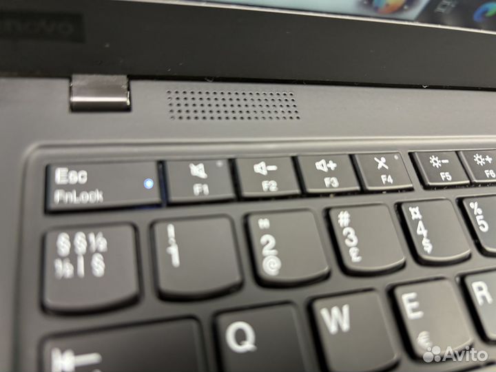 Lenovo ThinkPad X1 Carbon Gen 8