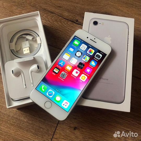 iPhone 7, 32 ГБ
