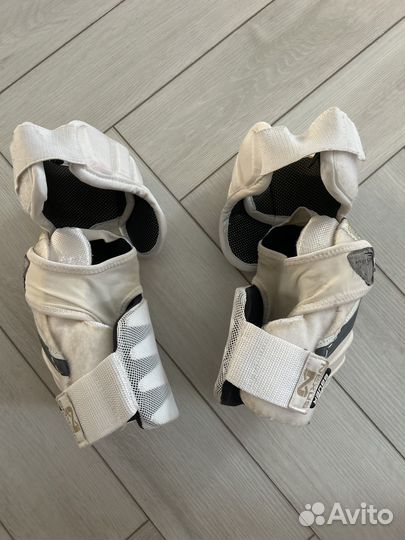 Налокотники хоккейные bauer