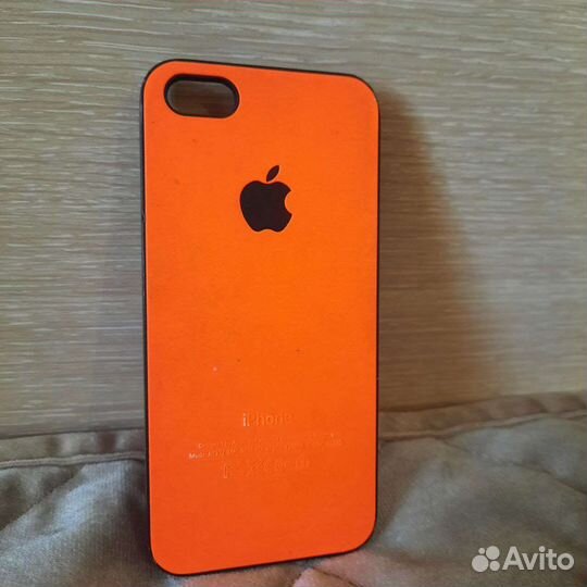 Чехол на iPhone 5s