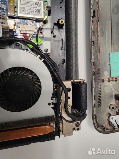 Ноутбук HP 250 G4 на запчасти