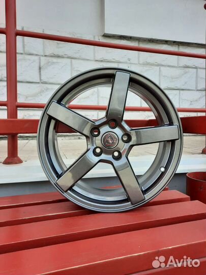 Литые диски R17 7.0 5*110 ET39 d65.1 CV03