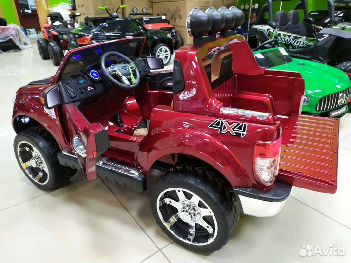 Электромобиль детский новый
