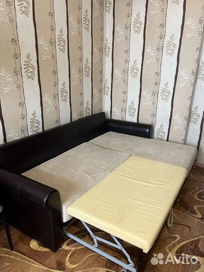 Угловой диван