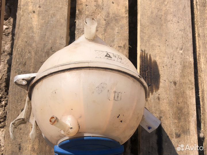 Расширительный бачок фольцваген джетта 6