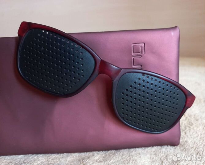 Перфорационные очки-тренажеры, б/у