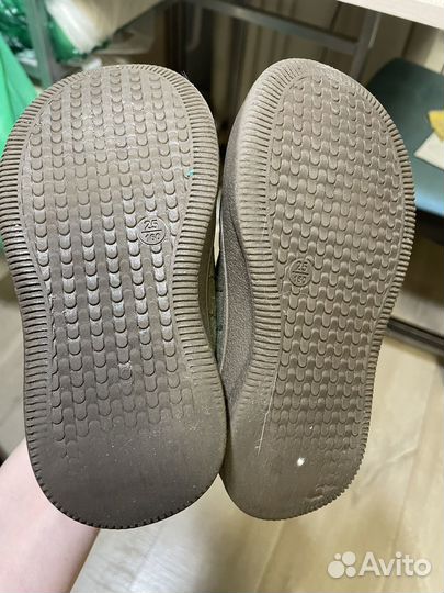 Ботинки демисезонные 25 размер