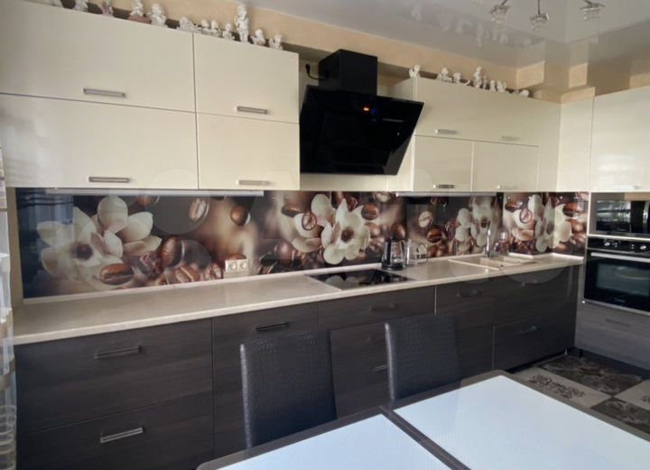 3-к. квартира, 73,5 м², 2/10 эт.