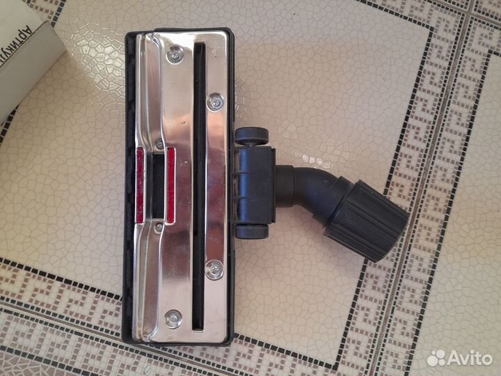 Насадка для пылесоса универсальная