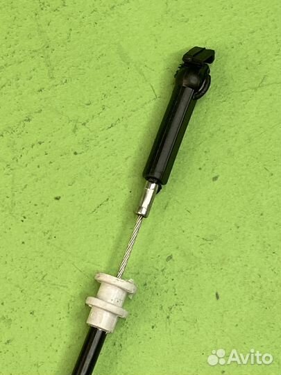 Тросик открывания дверей кабины \RVI SEM10036