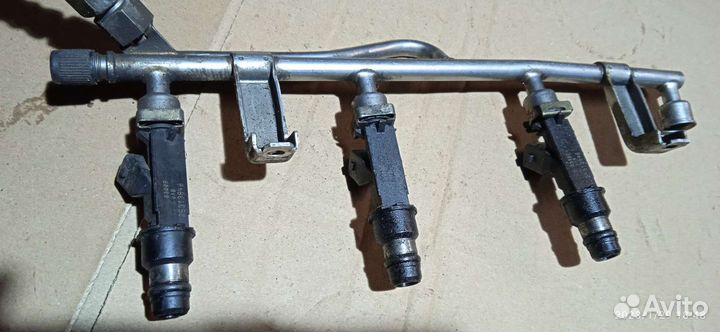 Форсунка топливная Astra g, Corsa C Meriva A z16xe