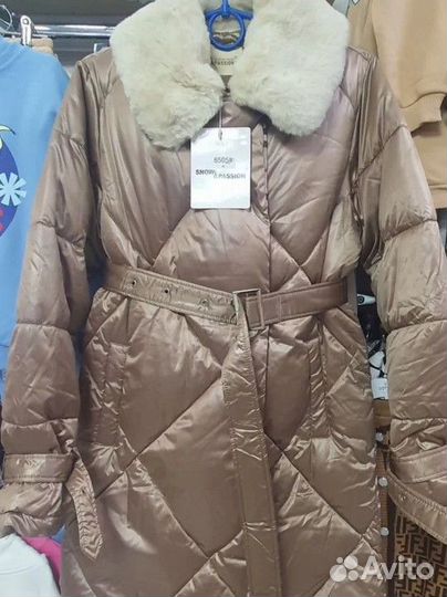 Пуховик женский