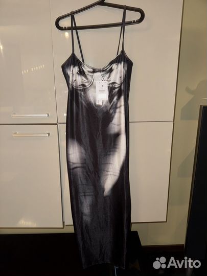 Платье bershka