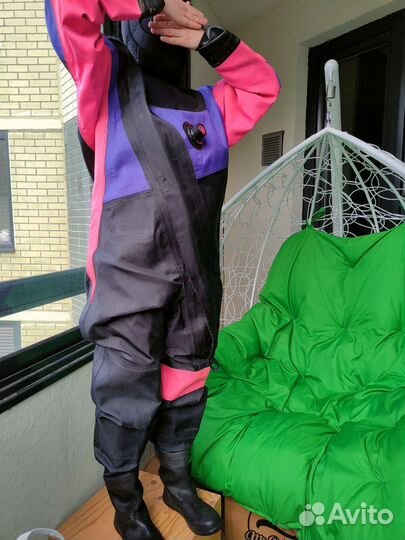 Костюм для дайвинга