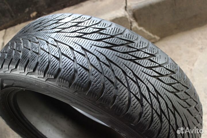 Nokian Tyres Hakkapeliitta R2 235/50 R18 101R