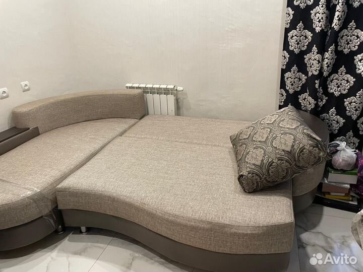 Угловой диван бу