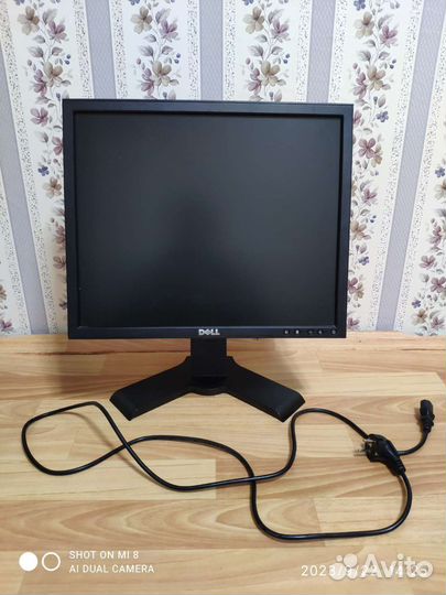 Монитор Dell 19 дюймов