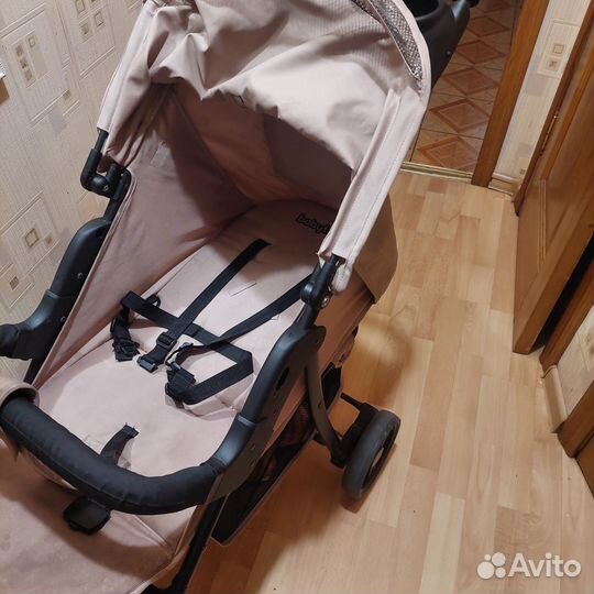 Прогулочная коляска babyton