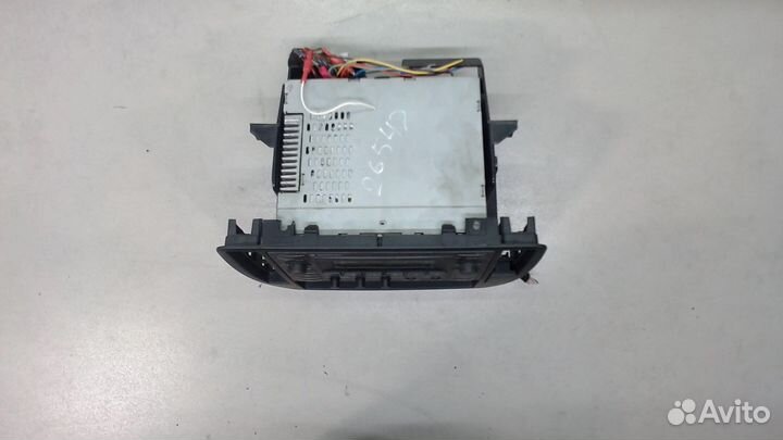 Магнитола Volkswagen Passat 5, 2003