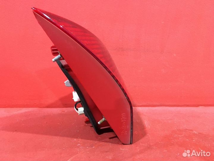 Фонарь задний левый Kia Venga хетчбэк G4FA 1.4L