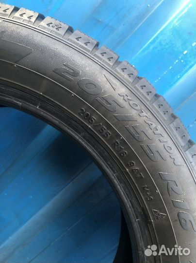 Pirelli Ice Zero 205/55 R16 94T