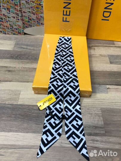 Платок лента твилли на сумку Fendi