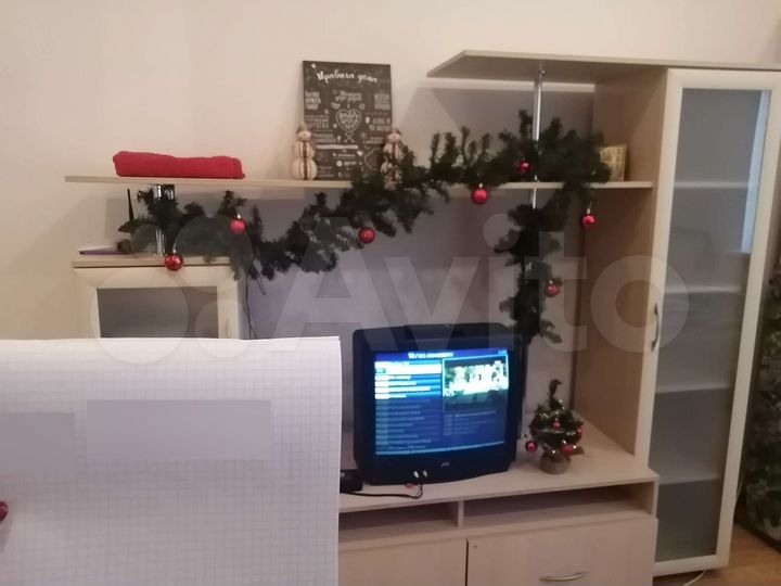 1-к. квартира, 42 м², 2/3 эт.