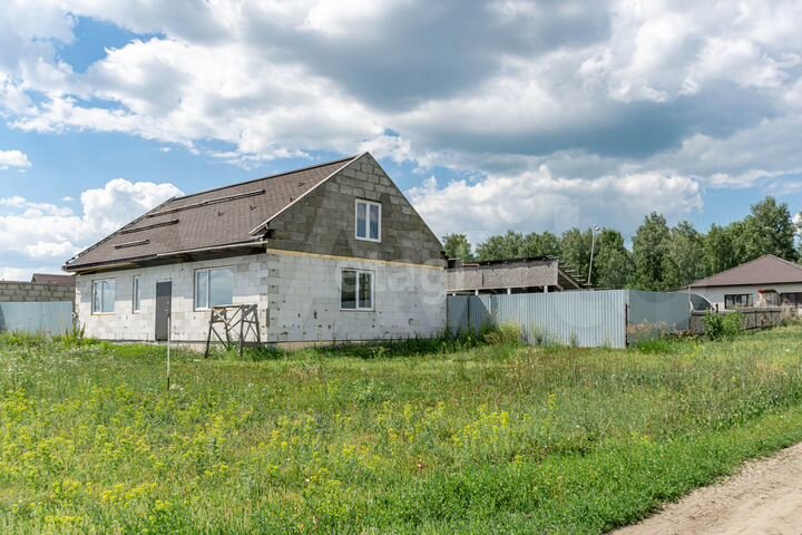 Дом 81,4 м² на участке 12 сот.