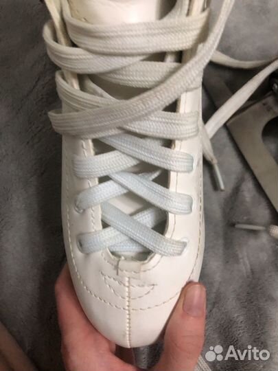 Коньки фигурные