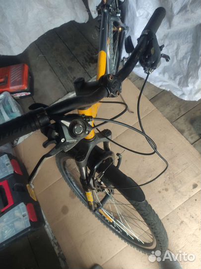 Велосипед горный Стелс Навигатор 550 бу 26 радиус