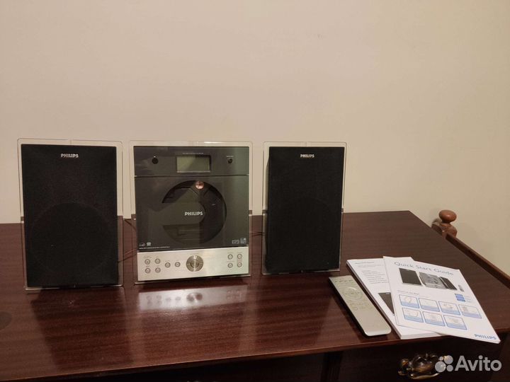 Музыкальный центр philips