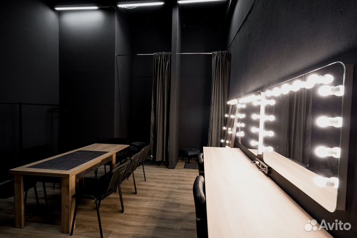 Белая циклорама - хромакей студия