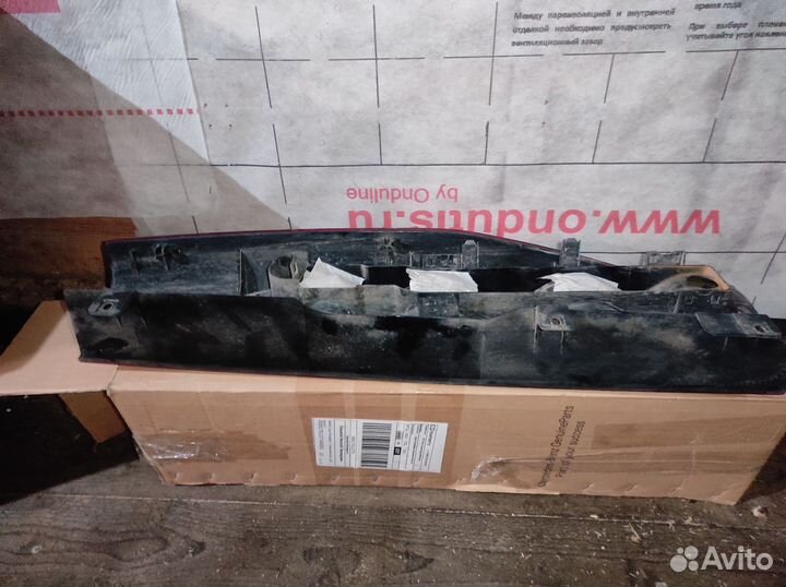 Задний фонарь mercedes vito 639