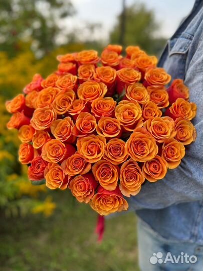 Необычные Коралловые розы в букете от 15шт