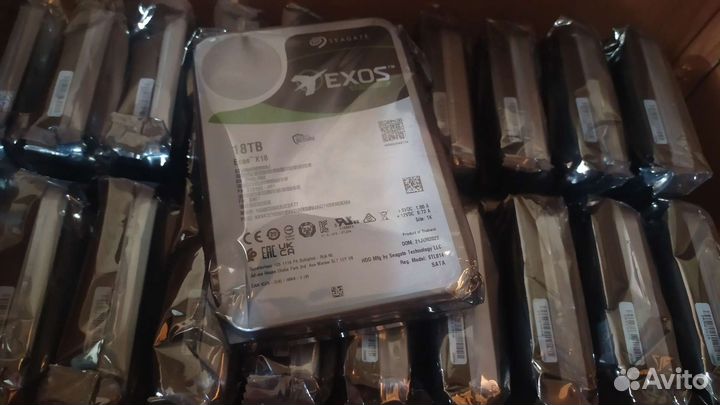 Жесткий диск Seagate 18тб Exos X18 st18000nm000j