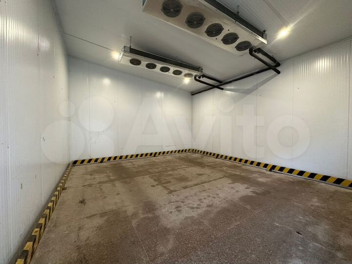 Холодильные склады, 900 м²