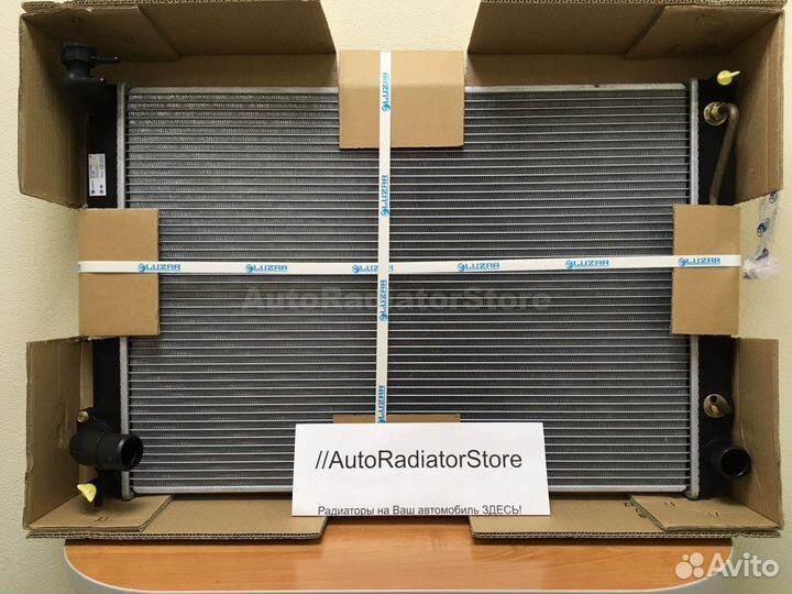 LRC1938 Радиатор Lexus RX 350