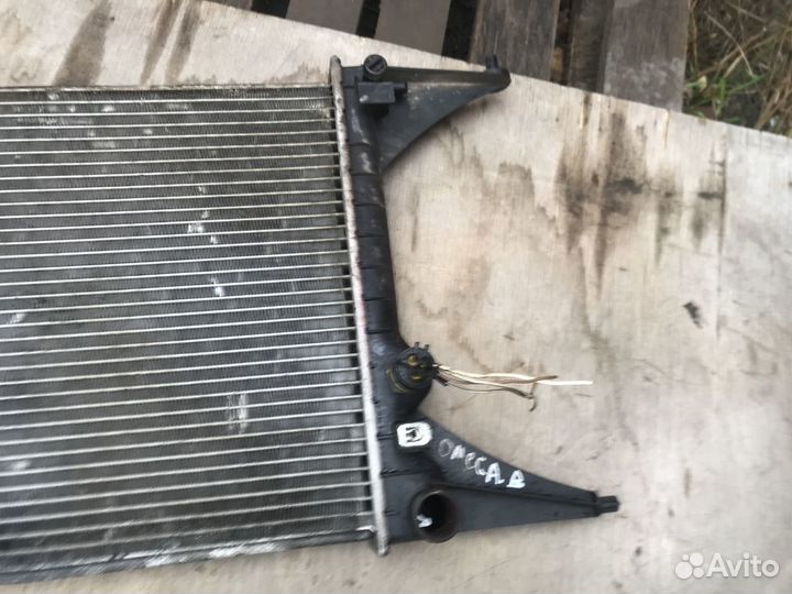 Радиатор основной Opel Omega B Опель Омега