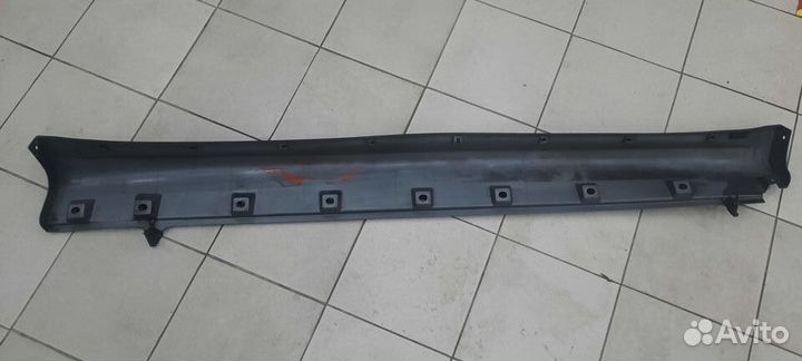 Suzuki SX4 2006-2014 левая накладка на порог