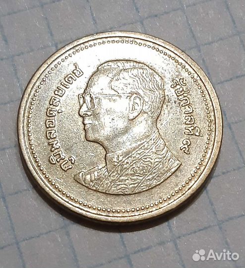 Монета коллекционная брак