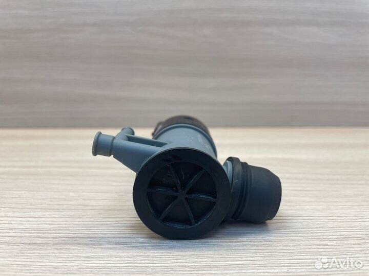 Насос стеклоомывателя Renault Logan