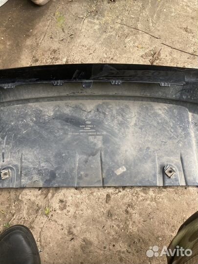 Нкладка переднего бампера land rover