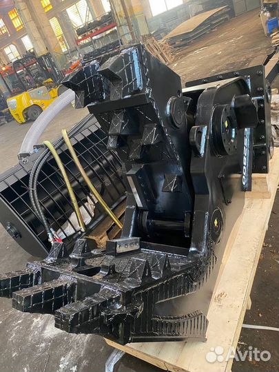 Бетонолом, крашер гидравлический